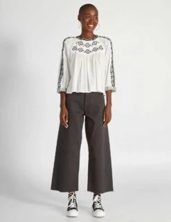 Kiabi Femme - Blouse Manches Bouffantes Avec Broderie Noire - ECRU AS - Drest