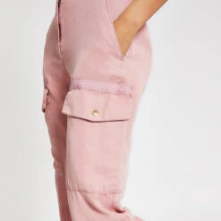 RIVER ISLAND -Pink Cargo Trousers - Drest -Pas Cher Mode Séduisante Magasin black skinny mid rise molly jeggings 737930 back Product Page Zoom