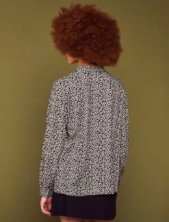 Kiabi Femme - Chemisier Fluide Fleuri - Noir - Drest -Pas Cher Mode Séduisante Magasin chemisier fluide fleuri noir aee36 2 frf3