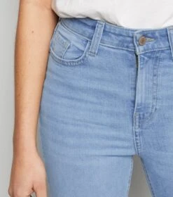 New Look Jean Skinny Jenna Bleu Pâle Sculptant Et Push-up - Drest -Pas Cher Mode Séduisante Magasin jean skinny jenna bleu pC3A2le sculptant et push up 5 scaled 1